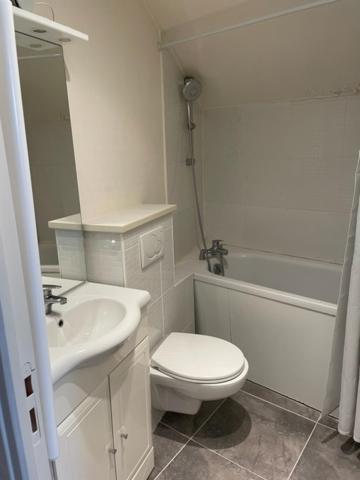 Appartements Sympas Et Confortables Proche De Paris Nanterre Luaran gambar